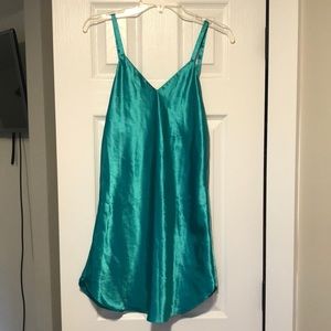 J.o. Intimates small nightgown